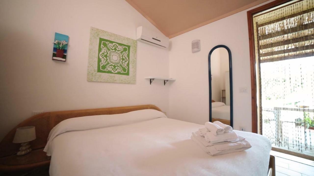 Hotel Le Residenze Di Sant'Elmo Castiadas Exterior foto